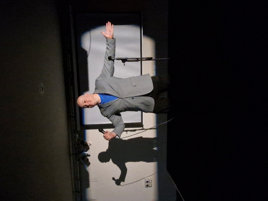 Stand-up comedy photo 3